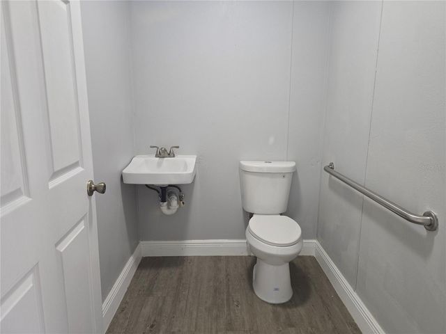 7901 N NEBRASKA AVENUE 100, Tampa, FL 33604