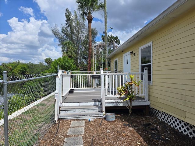 7901 N NEBRASKA AVENUE 100, Tampa, FL 33604