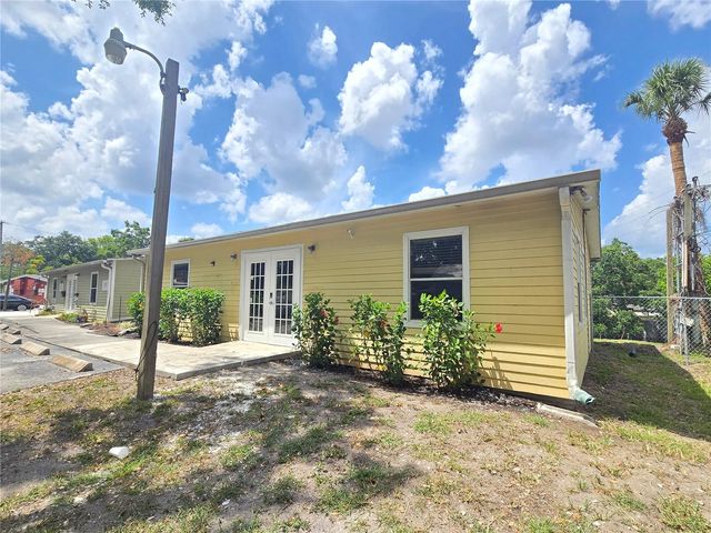 7901 N NEBRASKA AVENUE 100, Tampa, FL 33604