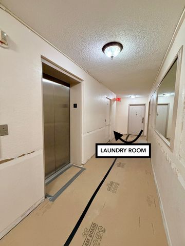 2425 PRESIDENTIAL Way 304, West Palm Beach, FL 33401