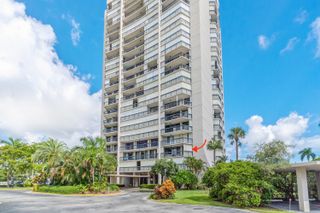 2425 PRESIDENTIAL Way 304, West Palm Beach, FL 33401