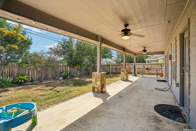 16406 Clydesdale Run, Selma, TX 78154
