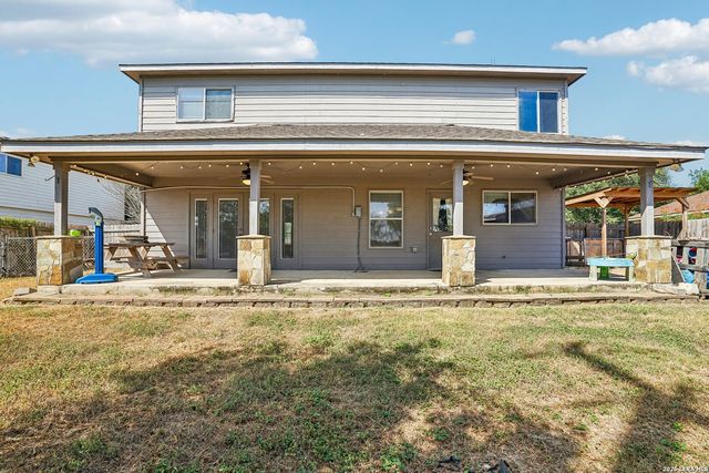 16406 Clydesdale Run, Selma, TX 78154