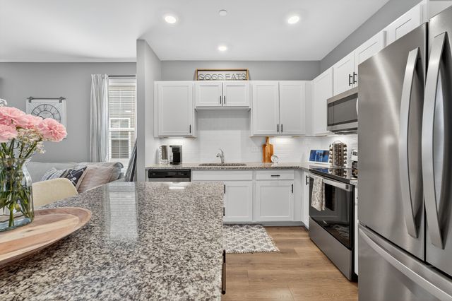 140 Grayson Cir, Chapel Hill, TN 37034