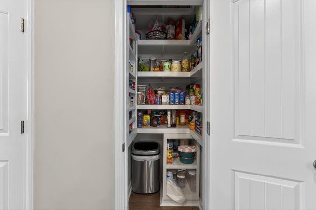 140 Grayson Cir, Chapel Hill, TN 37034