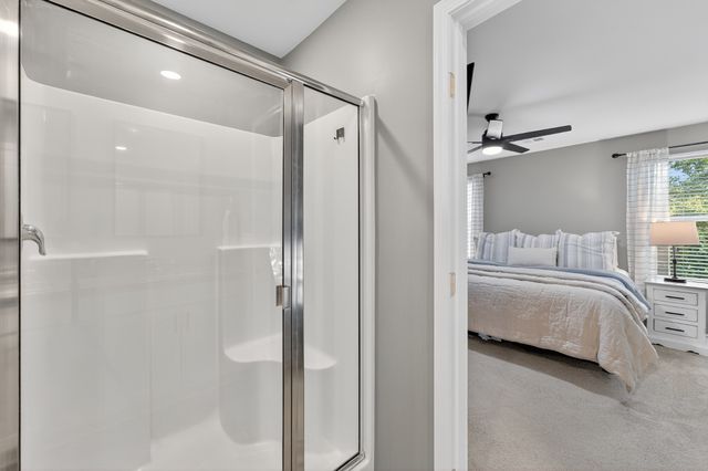 140 Grayson Cir, Chapel Hill, TN 37034