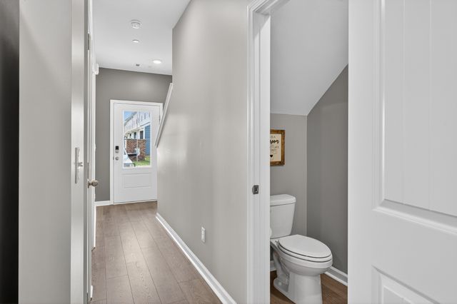 140 Grayson Cir, Chapel Hill, TN 37034