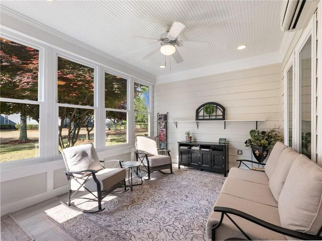 5916 Chimney Rock Drive, Hoschton, GA 30548