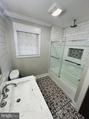 52 MAPLEDALE AVE, Glen Burnie, MD 21061