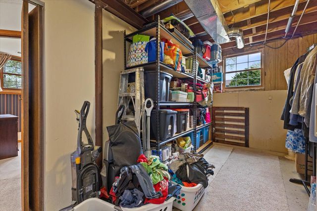 1254 Market PLACE, Waukesha, WI 53189