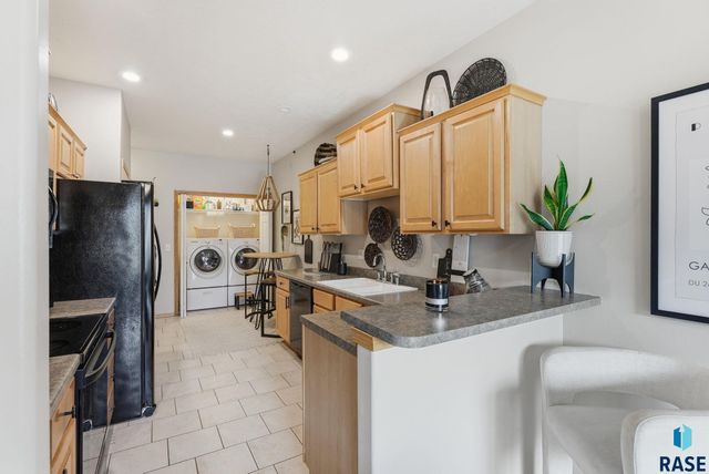 5518 Sandra Dr Drive, Sioux Falls, SD 57108