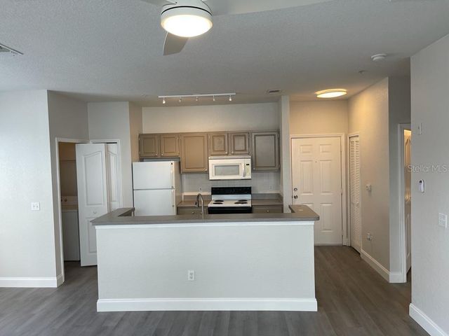2513 MAITLAND CROSSING WAY 14102, Orlando, FL 32810
