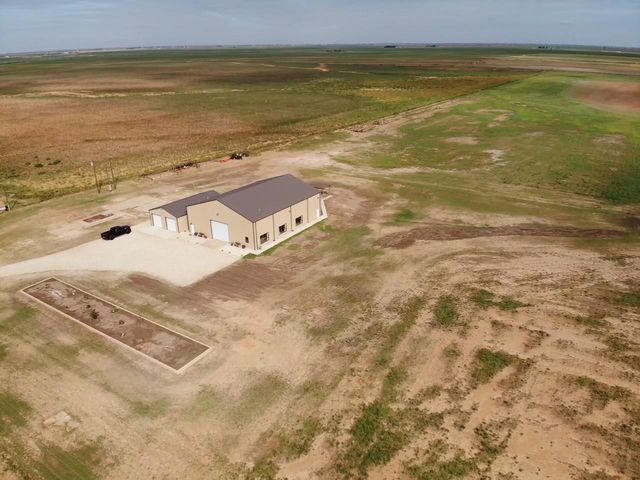 1384 County Road 211, Wilson, TX 79381