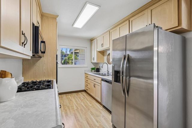 109 Cabrillo Street, Capitola, CA 95010