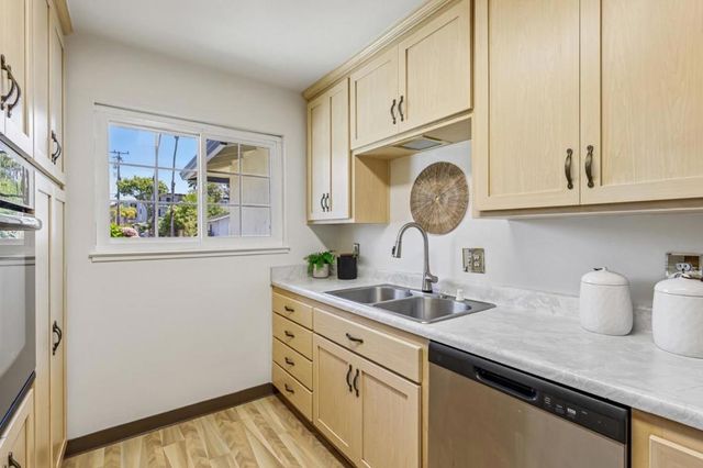 109 Cabrillo Street, Capitola, CA 95010