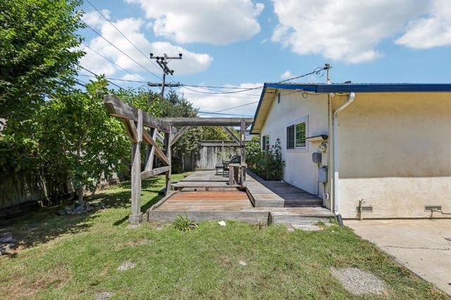 109 Cabrillo Street, Capitola, CA 95010