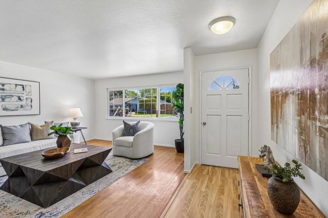 109 Cabrillo Street, Capitola, CA 95010