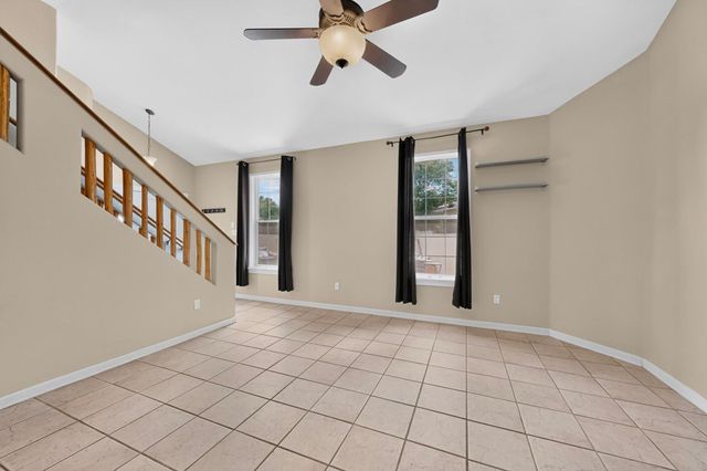 1531 Phoenix Avenue NW, Albuquerque, NM 87107