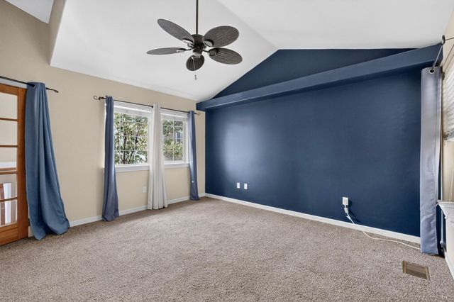 1531 Phoenix Avenue NW, Albuquerque, NM 87107