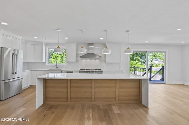 709 Howe Street, Point Pleasant, NJ 08742
