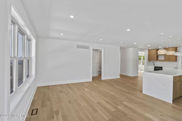 709 Howe Street, Point Pleasant, NJ 08742