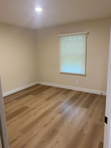 2012 Bristol Ave, Stockton, CA 95204