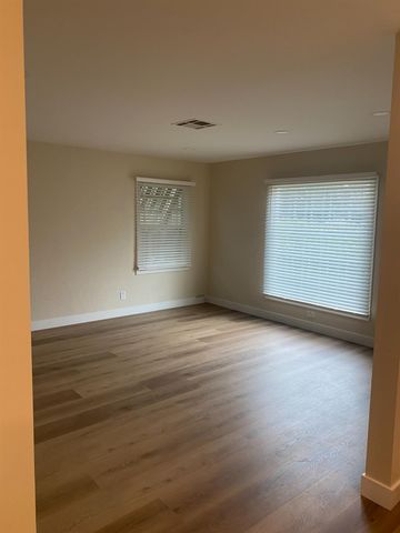 2012 Bristol Ave, Stockton, CA 95204