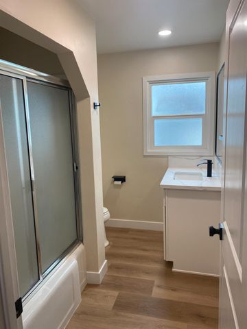 2012 Bristol Ave, Stockton, CA 95204