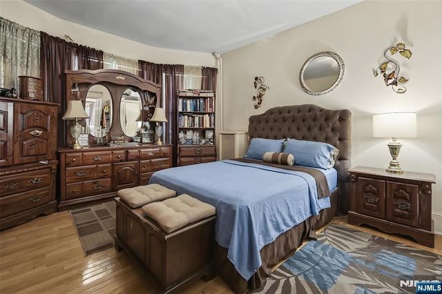 77 Orange Avenue, Irvington, NJ 07111