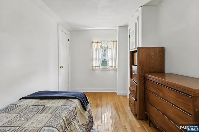 77 Orange Avenue, Irvington, NJ 07111