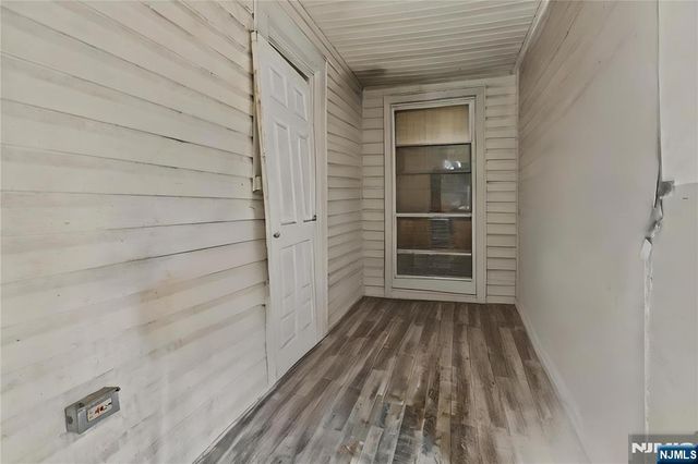 77 Orange Avenue, Irvington, NJ 07111