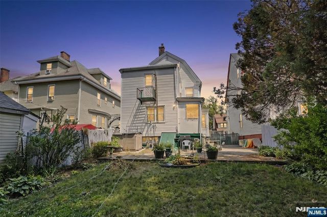 77 Orange Avenue, Irvington, NJ 07111