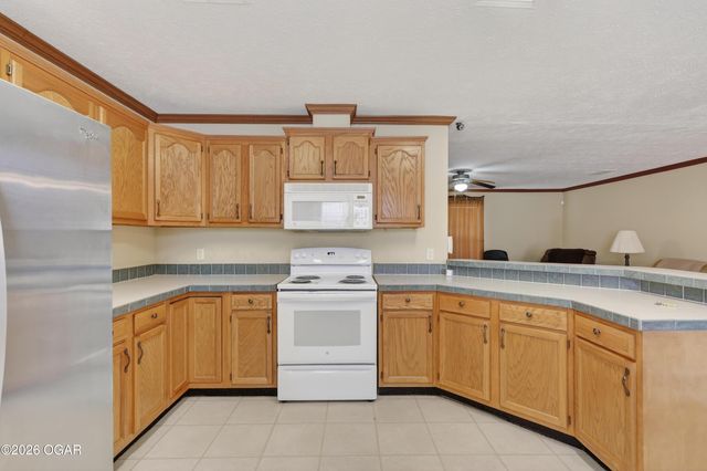 202 N Delaware Avenue, Columbus, KS 66725