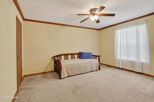 202 N Delaware Avenue, Columbus, KS 66725