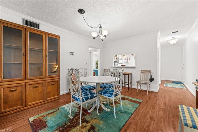 7001 New Post DR 3, North Fort Myers, FL 33917