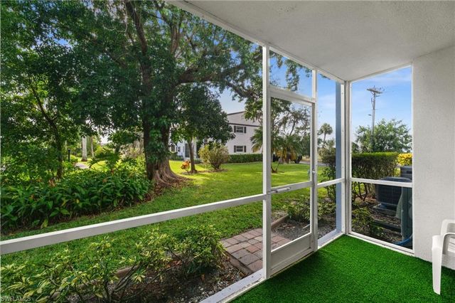 7001 New Post DR 3, North Fort Myers, FL 33917