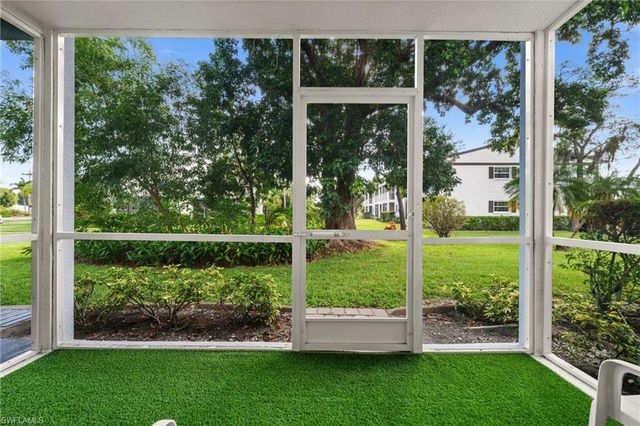 7001 New Post DR 3, North Fort Myers, FL 33917