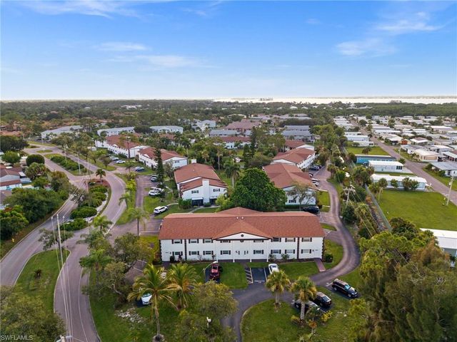 7001 New Post DR 3, North Fort Myers, FL 33917