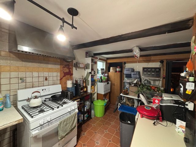 180 Bailey Road, Middletown, CT 06457