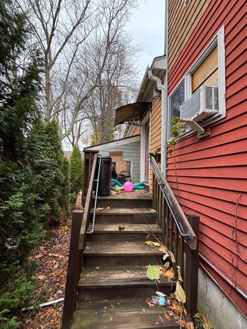 180 Bailey Road, Middletown, CT 06457