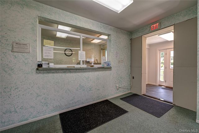 68 Nassau Road, Huntington, NY 11743