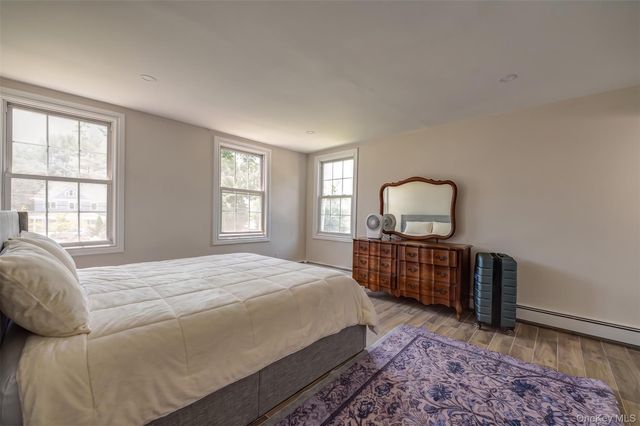 68 Nassau Road, Huntington, NY 11743