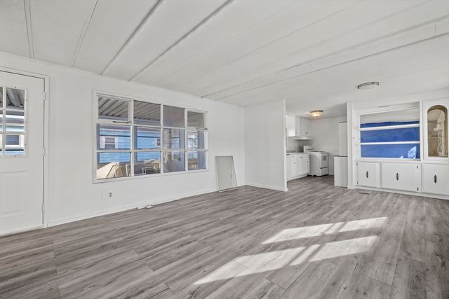 22 Southway, Taunton, MA 02720