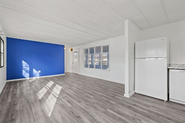 22 Southway, Taunton, MA 02720