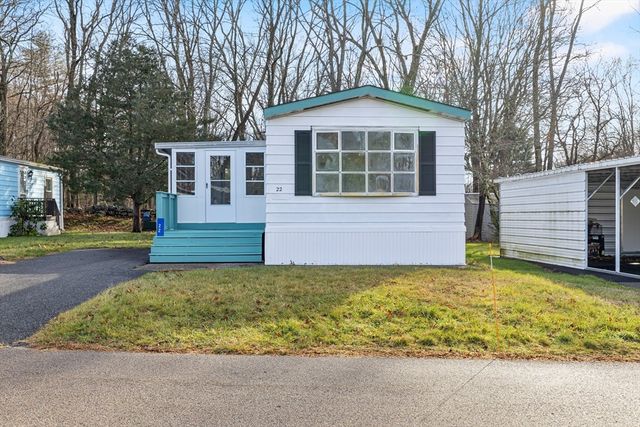 22 Southway, Taunton, MA 02720