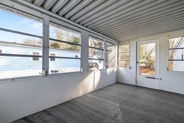 22 Southway, Taunton, MA 02720