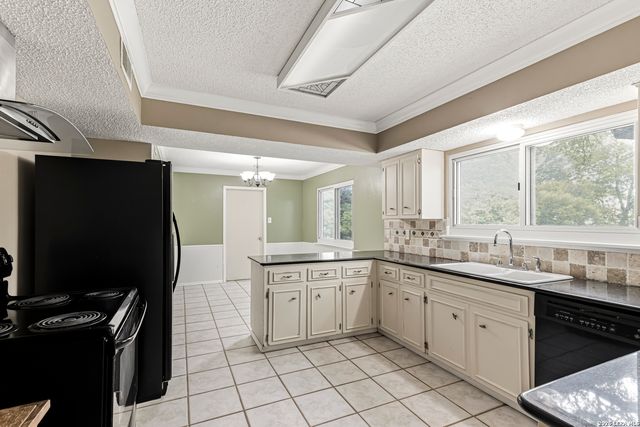 11722 RAINDROP DR, San Antonio, TX 78216