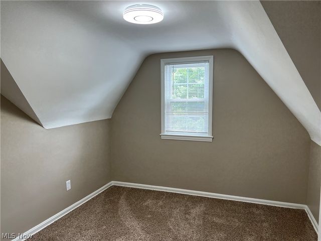 390 E 210th Street, Euclid, OH 44123