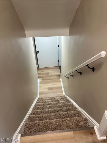 390 E 210th Street, Euclid, OH 44123