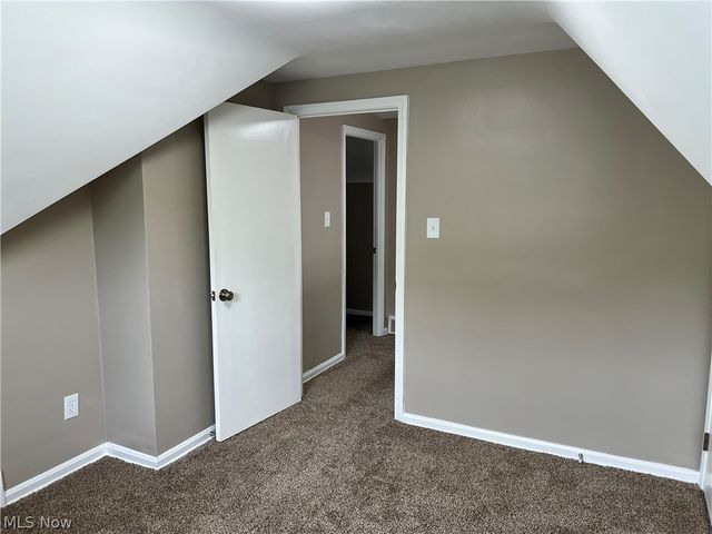 390 E 210th Street, Euclid, OH 44123